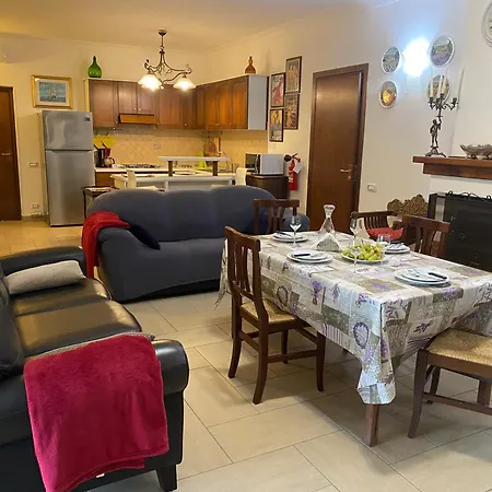 Villa Comfortable And Spacious - *