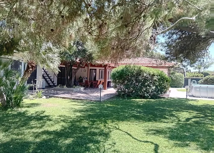 Comfortable And Spacious - Willa Baia Domizia